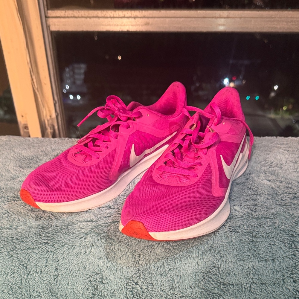 Nike Women's Fuchsia and White Sneakers